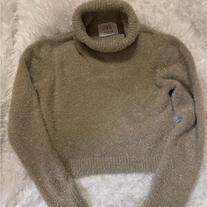 Zara Girls 11-12Y Metallic Knit Turtleneck Sweater in Beige
